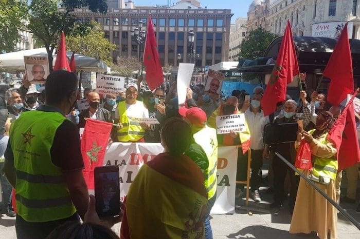 مغاربة العالم القضاء الإسباني ينفي استدعاء غالي .. ومغاربة يتظاهرون وسط مدريد