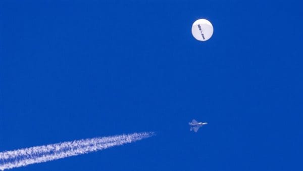 البيت الأبيض عن الأجسام الطائرة: “لا مؤشر الى أنشطة لكائنات فضائية”