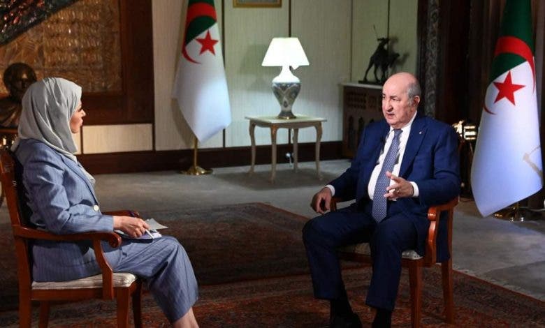 ثاني ظهور في أقل من شهر .. هل تسعى الجزيرة القطرية لتلميع صورة الرئيس الجزائري ؟