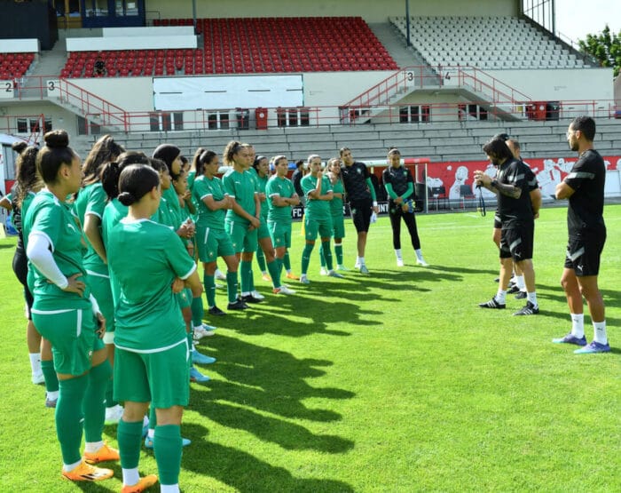 تشكيلة المنتخب الوطني المغربي لكرة القدم النسوية أمام سويسرا وديا