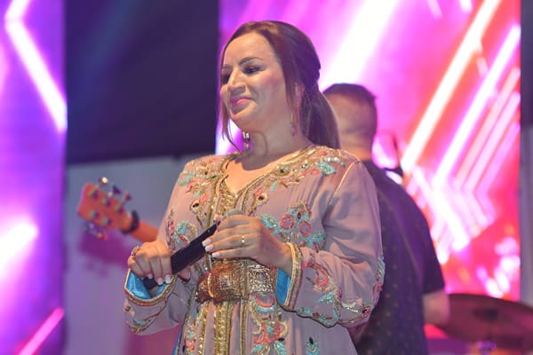 عمور وترقاع وليلى شاكر.. نجوم السهرة الختامية للمهرجان المتوسطي للناظور ليلى شاكر