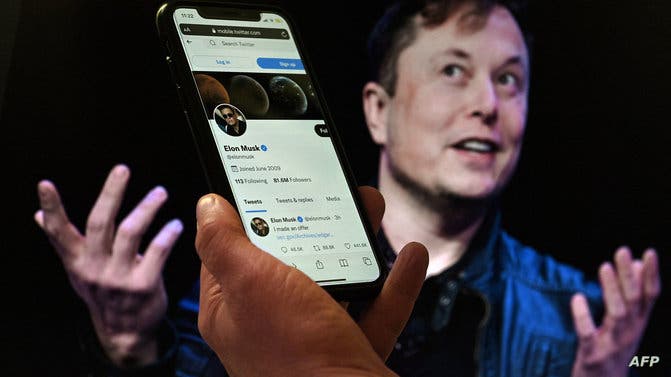 ماسك يلمح إلى فرض رسوم “طفيفة” على مستخدمي منصة “إكس”