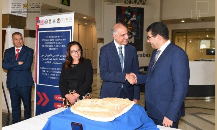 الرباط تستعيد من واشنطن آثارا تعود لـ “250 مليون سنة”-