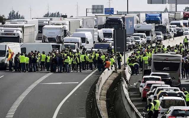 “كومادير” تقاضي مخربي الصادرات المغربية أمام المحاكم الإسبانية