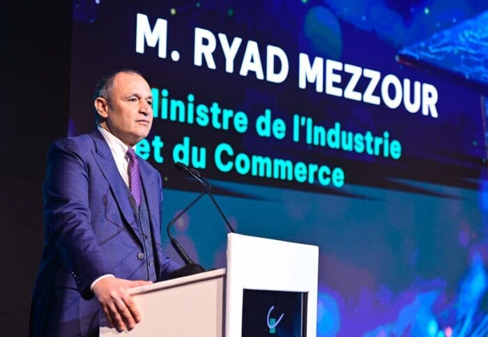 المدرسة المركزية للدار البيضاء تحتفل بنجاح الدفعة الثامنة من خريجيها