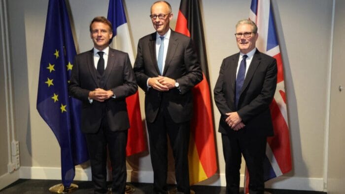 ألمانيا وفرنسا وبريطانيا مستعدة لاتخاذ “خطوات دفاعية” هدفها “تدمير” القدرات العسكرية الإيرانية