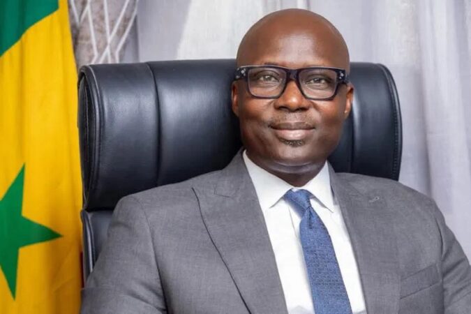 رئيس الاتحاد السنغالي يؤكد احترام بروتوكول إعادة كأس إفريقيا إلى المغرب