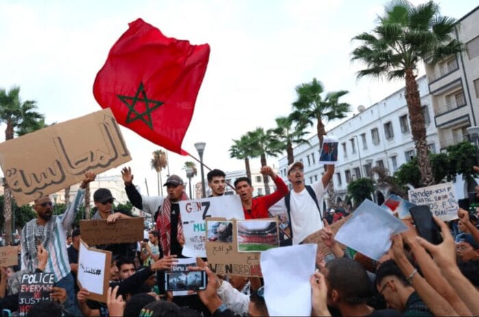 المجلس الاقتصادي يدعو للإنصات إلى “التعبيرات الجديدة” للشباب ويرصد فجوة بينهم وبعض الفاعلين المؤسساتيين
