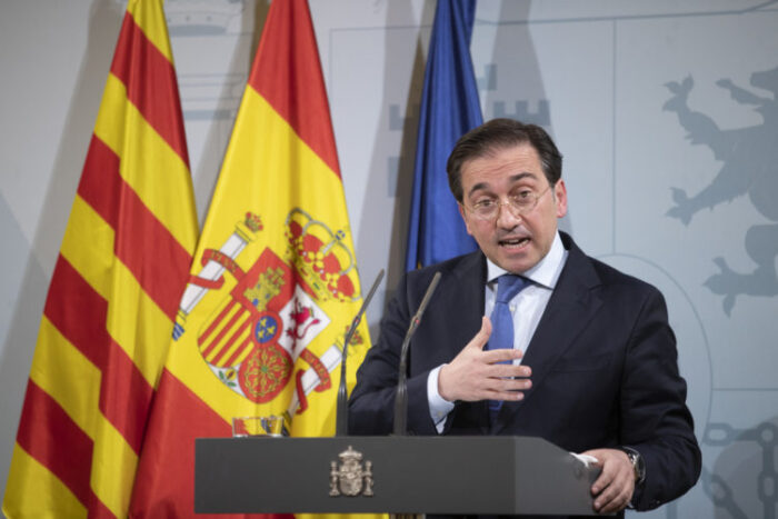 ألباريس: البحريتان المغربية والإسبانية تجريان حوارا لتجنب أي سوء فهم أو “وضع غير مرغوب فيه”